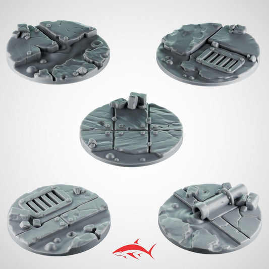 Set 3 – 5 Industrial Base Toppers 32mm Greytide for Fire Lizard – Steel Plates, Pipes & Rubble – Round