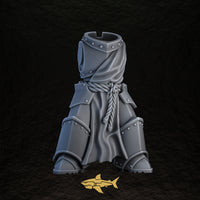 Shadowguard body 13 – 32 mm resin gothic knight torso and legs, Sharkass