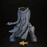 Shadowguard body 1 – 32 mm resin gothic knight torso and legs, Sharkass